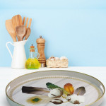 Luxury Oval White Tray With Gilt- Cotton Pattern